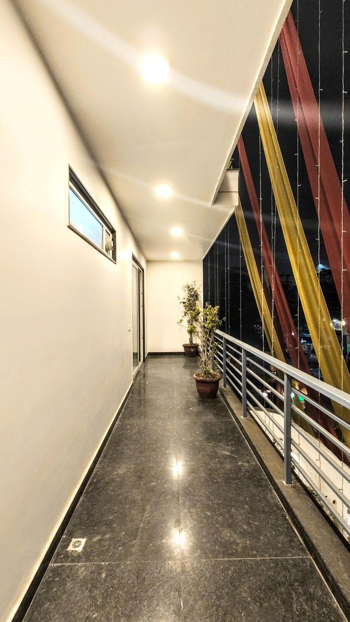 Mavens White Artemis Hospital Road Sector 52 Gurgaon Hotell Exteriör bild