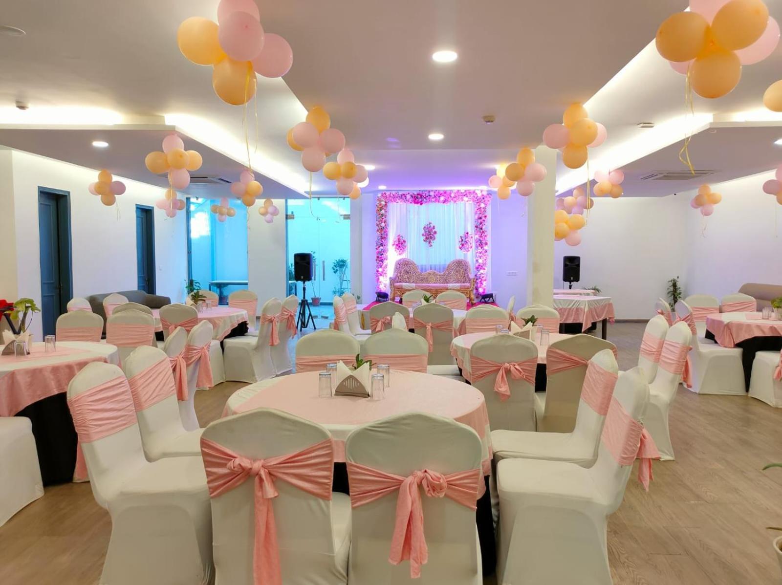 Mavens White Artemis Hospital Road Sector 52 Gurgaon Hotell Exteriör bild